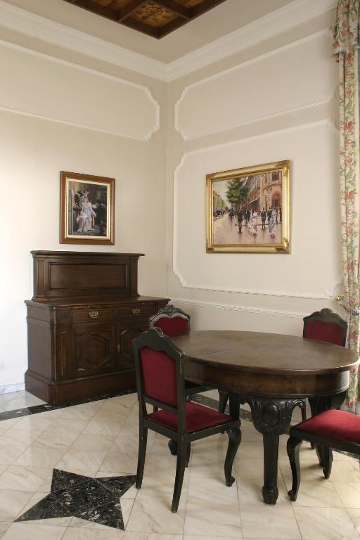 Sir David Balaton Castle Apartmanok Balatonszepezd Exterior photo